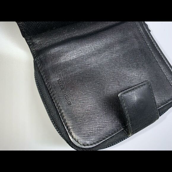 💥AUTHENTIC💥 Prada Saffiano Leather Compact Wallet Black - Picture 8 of 10